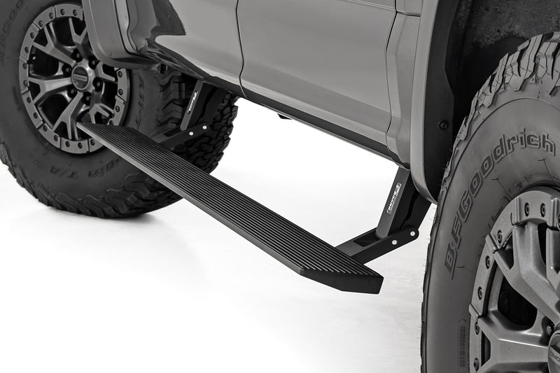 Rough Country Power Running Boards | Dual Electric Motor | Crew Cab | Ford F-150/Lightning/F-250/F-350/Raptor (15-24)