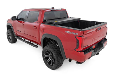Hard Low Profile Bed Cover | 5'7" Bed | Cargo Mgmt | Toyota Tundra (22-25)