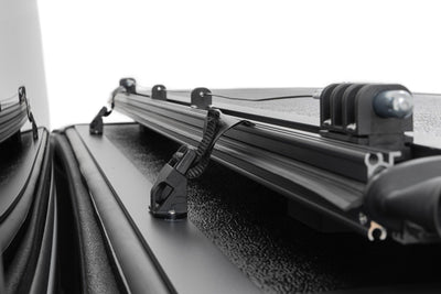 Hard Low Profile Bed Cover | 5' Bed | Jeep Gladiator JT 4WD (2020-2025)