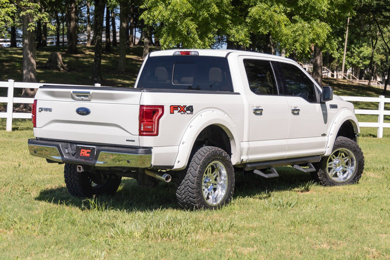 SRX2 Adj Aluminum Step | Crew Cab | Ford F-150/Lightning/F-250/F-350/Raptor (15-25)