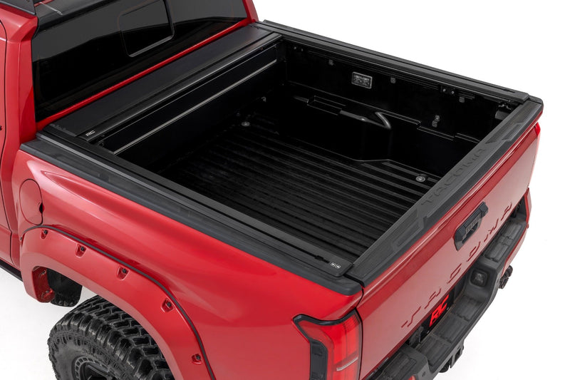 Rough Country Powered Retractable Bed Cover | 5&