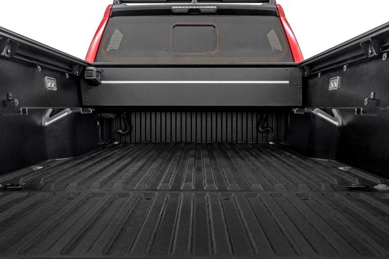 Rough Country Powered Retractable Bed Cover | 5&