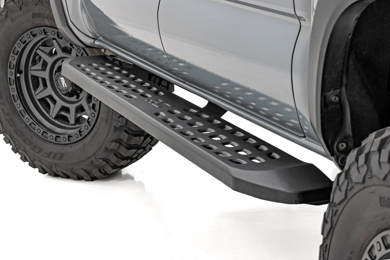 RPT2 Running Board | Double Cab | Black | Toyota Tacoma 2WD/4WD (2016-2023)