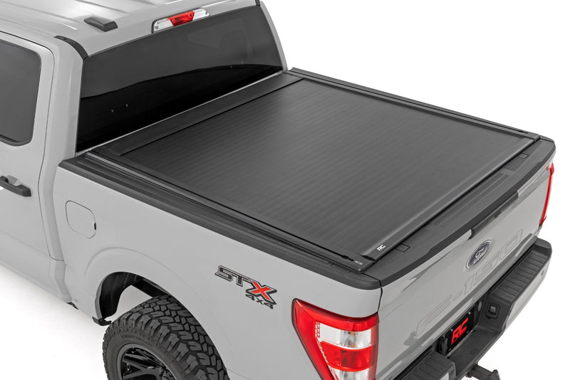 Rough Country Powered Retractable Bed Cover | 5&