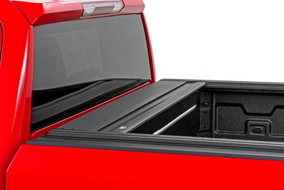 Rough Country Powered Retractable Bed Cover | 5'10" Bed | Chevy/GMC Sierra 1500 (19-26)/Silverado 1500 (19-26)