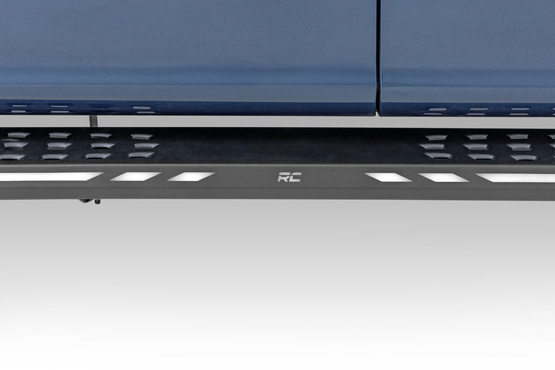 AC2 Running Boards | Amber/White | Crew Cab | Ford F-150/Lightning/F-250/F-350/Raptor (15-26)