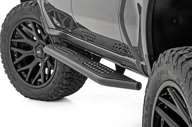 Rough Country OV2 Running Boards | Side Step Bars | Crew Cab | Chevy/GMC 1500/2500HD (19-26 & Refresh)