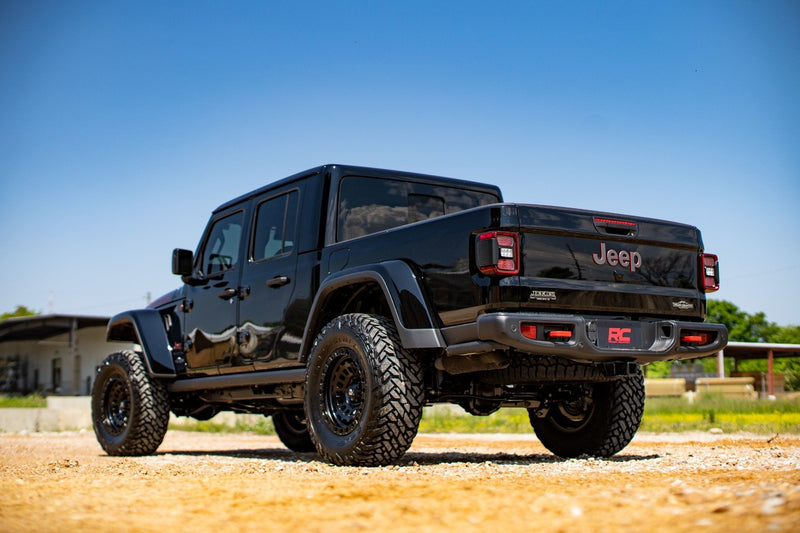 2.5 Inch Leveling Kits | Springs | V2 | Jeep Gladiator JT 4WD (2024-2025)