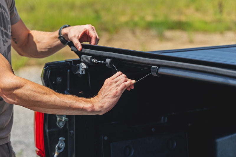 Hard Roll Up Bed Cover | 5&