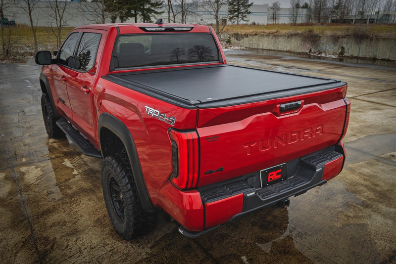 Rough Country Powered Retractable Bed Cover | 5&