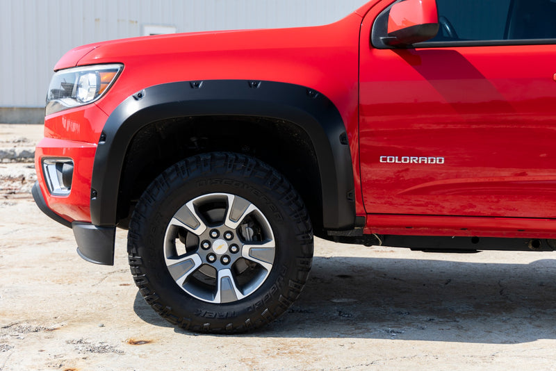 Rough Country Pocket Fender Flares | GBA Gloss Black | Chevy Colorado 2WD/4WD (2015-2022)