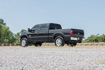Rough Country 2 Inch Leveling Kit | Ford F-250/F-350 Super Duty 4WD (2005-2023)