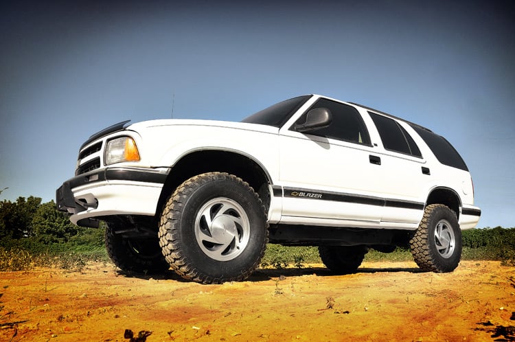 2.5 Inch Lift Kit | Chevy/GMC Blazer/S15 Jimmy/Sonoma 4WD