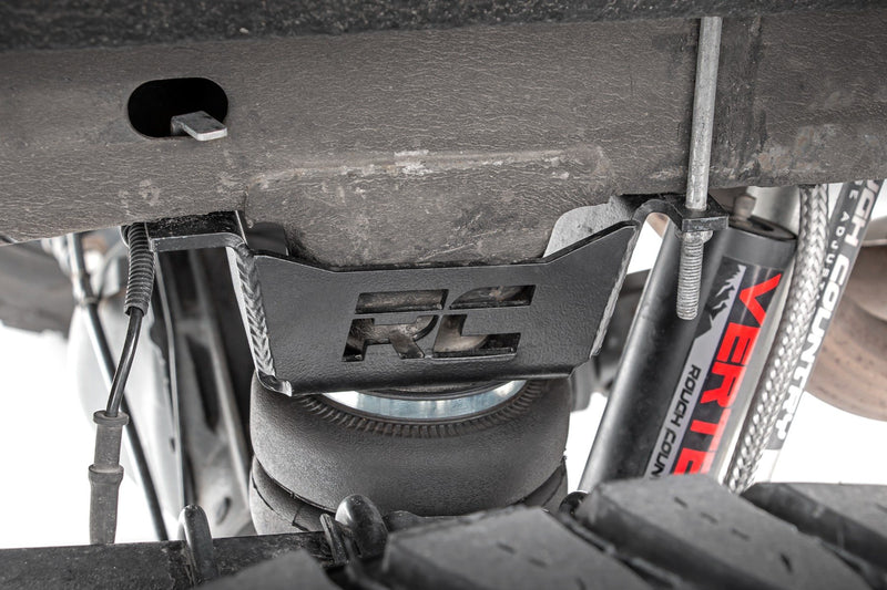 Air Spring Kit w/compressor | Wireless Controller | Chevy/GMC 1500 (07-18 & Classic)