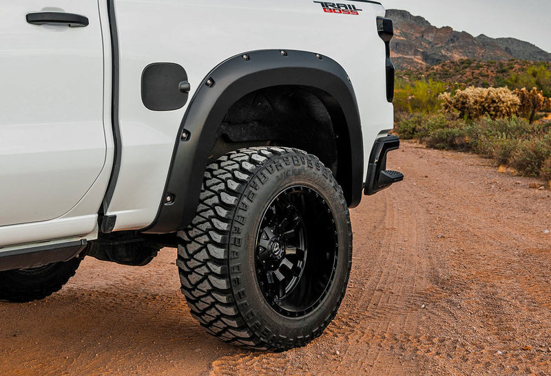 Rough Country Pocket Fender Flares | G7C Red Hot | Chevy Silverado 1500 2WD/4WD (2022-2026)